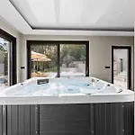 Casa Calme Luxury Surounded With Nature Including Evcharging Station *