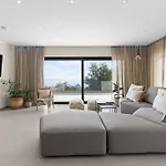 Villa Casa Calme Luxury Surounded With Nature Including Evcharging Station *