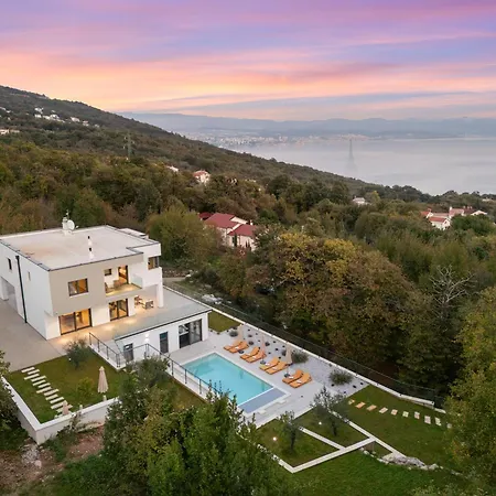 Casa Calme Luxury Surounded With Nature Including Evcharging Station *