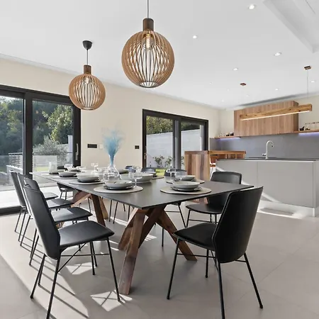 Casa Calme Luxury Surounded With Nature Including Evcharging Station Opatija