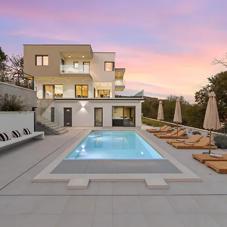 Casa Calme Luxury Surounded With Nature Villa *